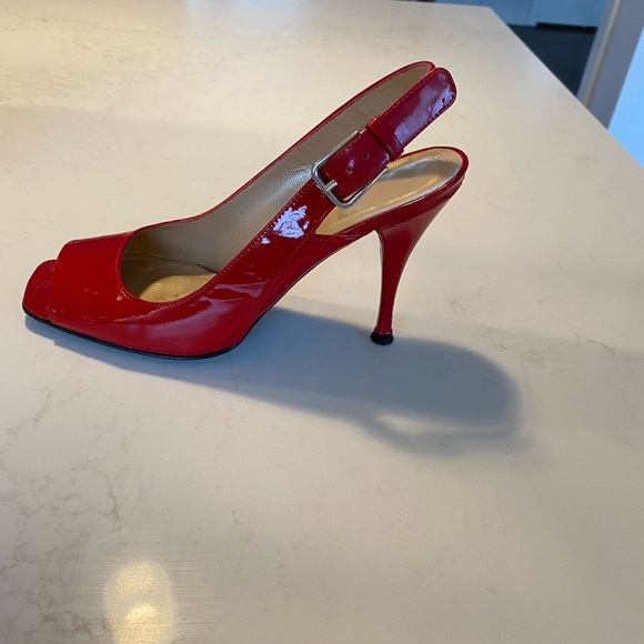 Stuart Weitzman, open toe women’s heals, size 6.5 - Picture 2 of 3